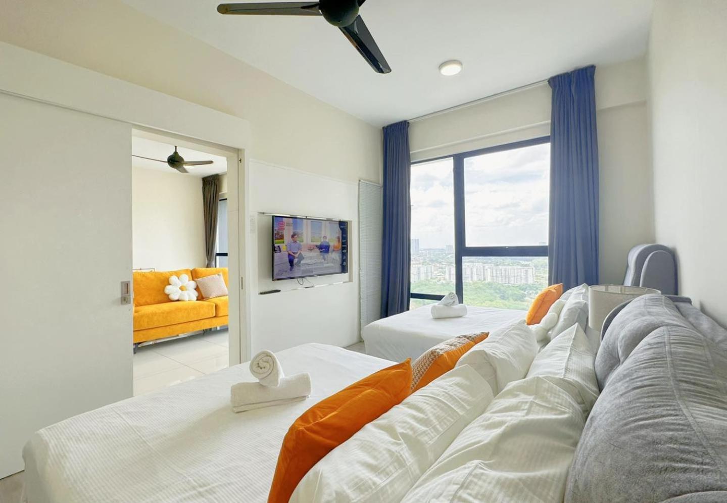 Apartment Mosaic South 5 Min To Midvalley By Jc