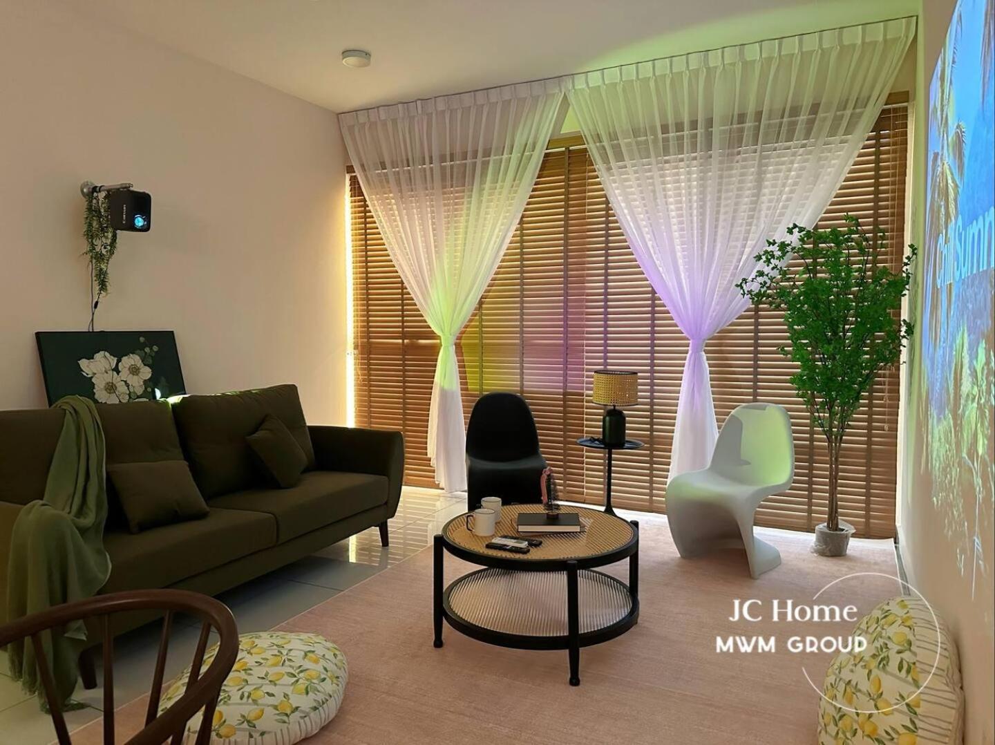 Apartment Mosaic South 5 Min To Midvalley By Jc