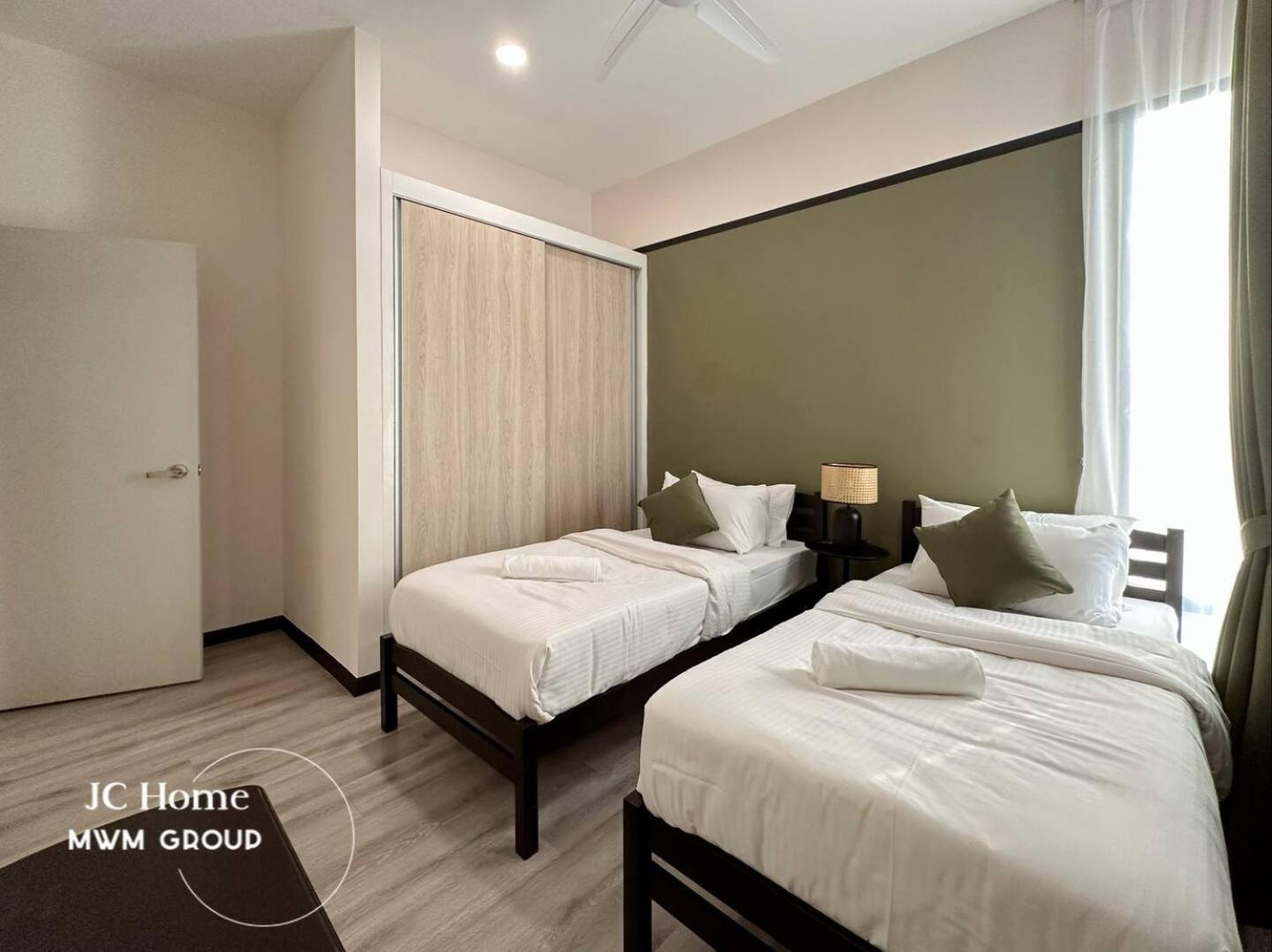 Apartment Mosaic South 5 Min To Midvalley By Jc *